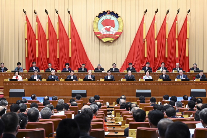 3月12日，政协第十四届全国委员会常务委员会第一次会议在北京开幕。中共中央政治局常委、全国政协主席王沪宁出席。新华社记者 张领 摄.jpg