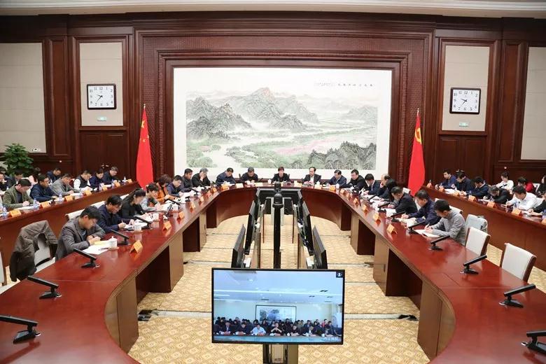 全市统战系统举行党的十九届四中全会精神宣讲报告会1.jpg