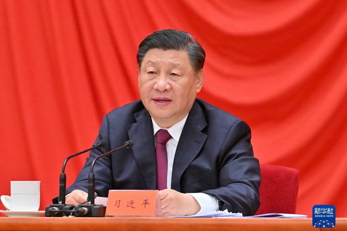 5月10日，庆祝中国共产主义青年团成立100周年大会在北京人民大会堂隆重举行。中共中央总书记、国家主席、中央军委主席习近平在大会上发表重要讲话。新华社记者 岳月伟 摄.jpg