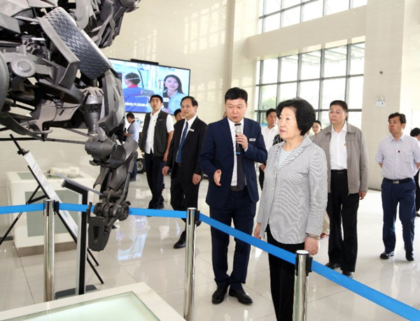 5月9日至10日,中共中央政治局委员、中央统战部部长孙春兰在湖南调研.jpg 5月9日至10日,中共中央政治局委员、中央统战部部长孙春兰在湖南调研.jpg