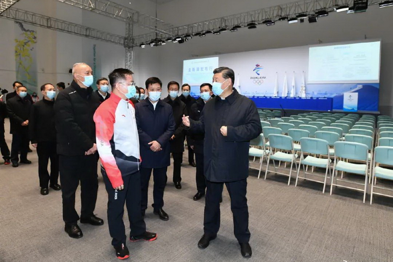 习近平在北京考察冬奥会、冬残奥会筹办备赛工作4.jpg