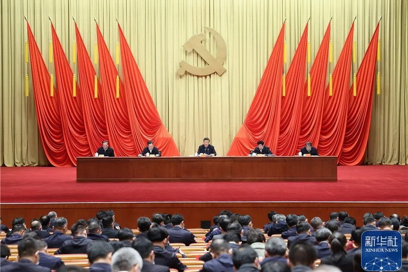 3月1日，2022年春季学期中央党校（国家行政学院）中青年干部培训班在中央党校开班。中共中央总书记、国家主席、中央军委主席习近平在开班式上发表重要讲话。新华社记者 刘彬 摄.jpg