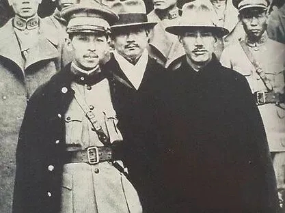 张学良（1901年6月3日－2001年10月14日），字汉卿，号毅庵，国民革命军将领，奉系军阀首领张作霖的长子，中国近代著名爱国将领。.webp.jpg