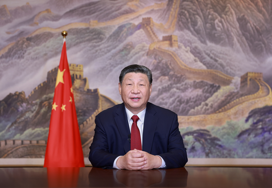 新年前夕，国家主席习近平通过中央广播电视总台和互联网，发表二〇二五年新年贺词。新华社记者 鞠鹏 摄.jpg
